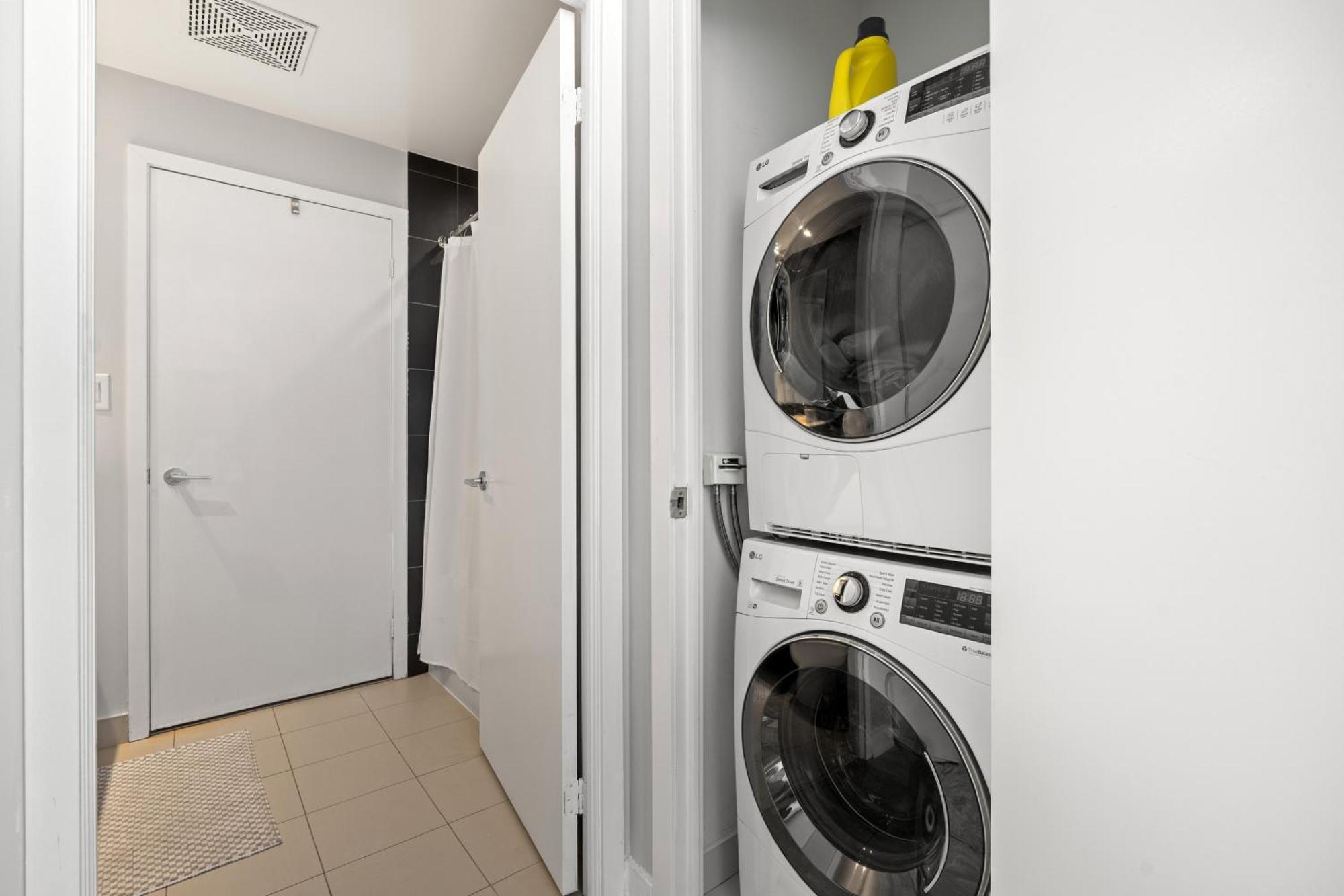 Globalstay Elegant Downtown Apartments Toronto Bagian luar foto