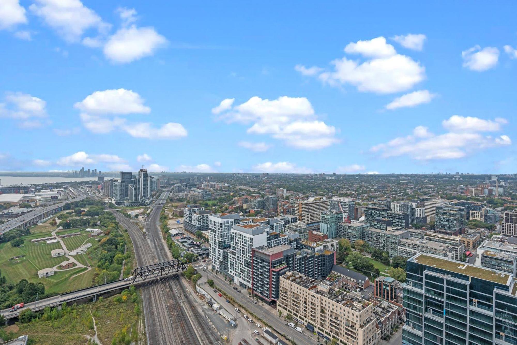 Globalstay Elegant Downtown Apartments Toronto Bagian luar foto