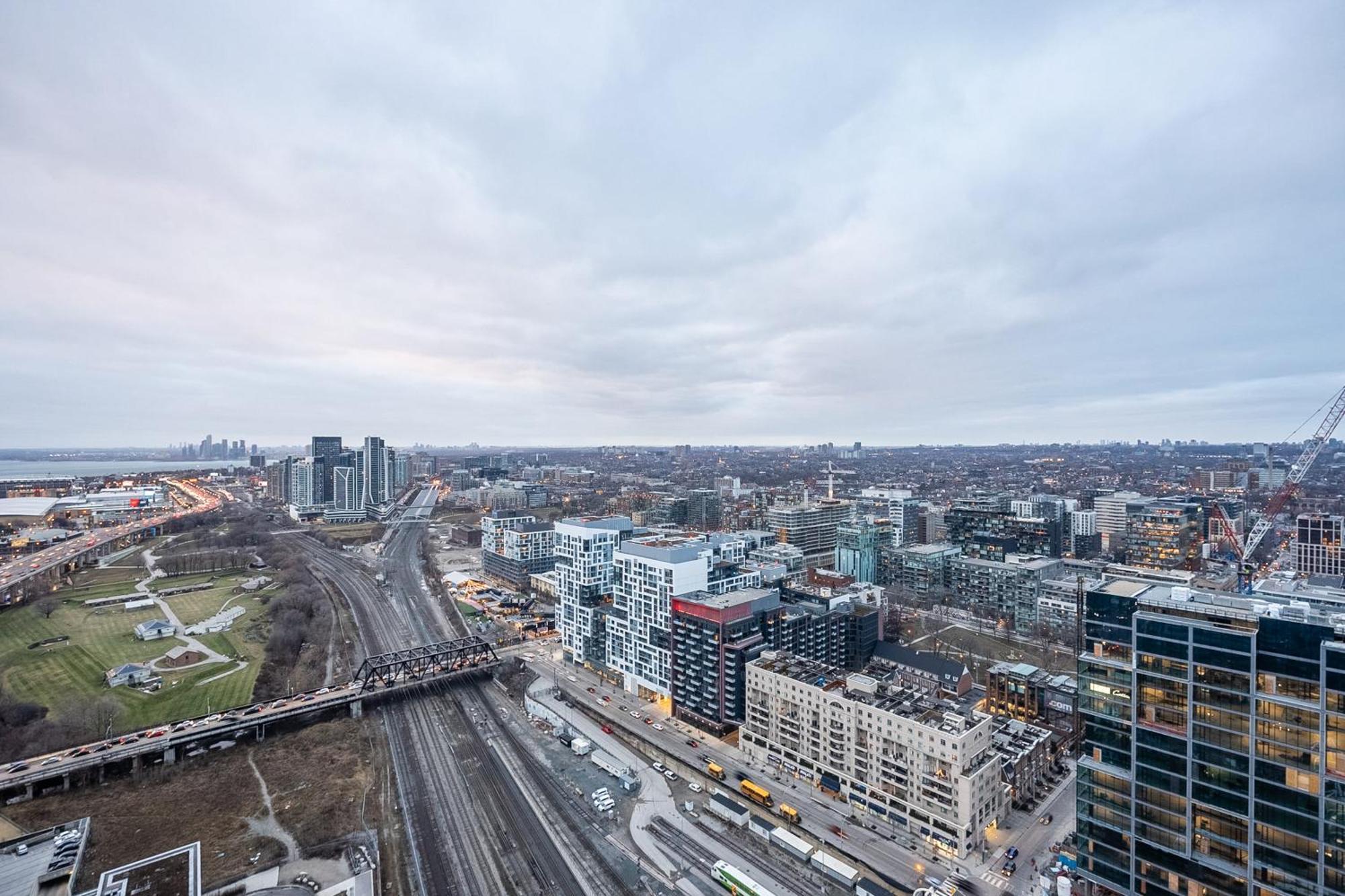 Globalstay Elegant Downtown Apartments Toronto Bagian luar foto
