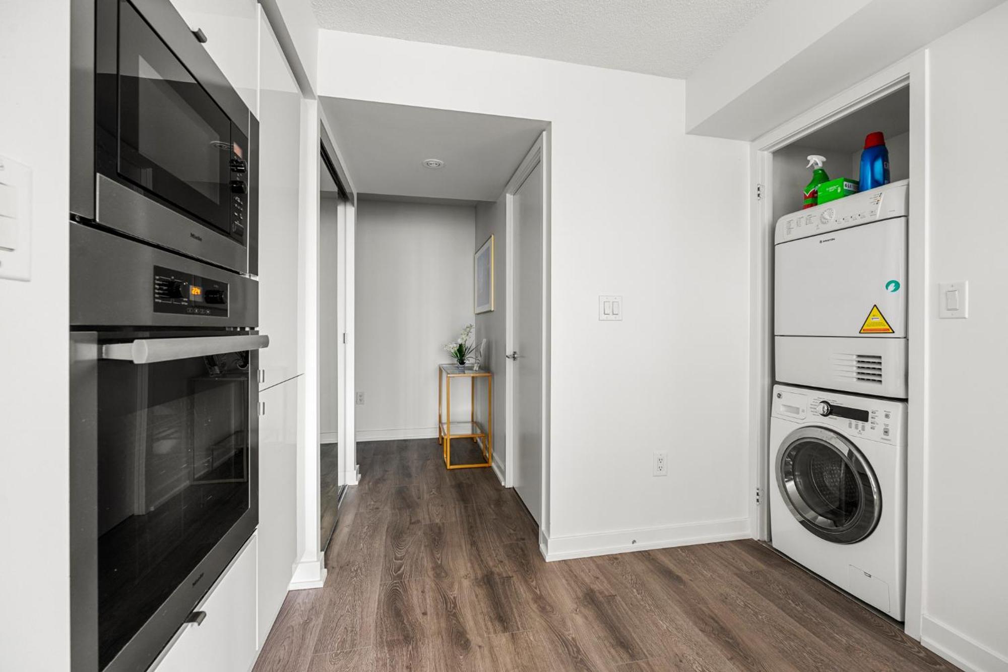 Globalstay Elegant Downtown Apartments Toronto Bagian luar foto