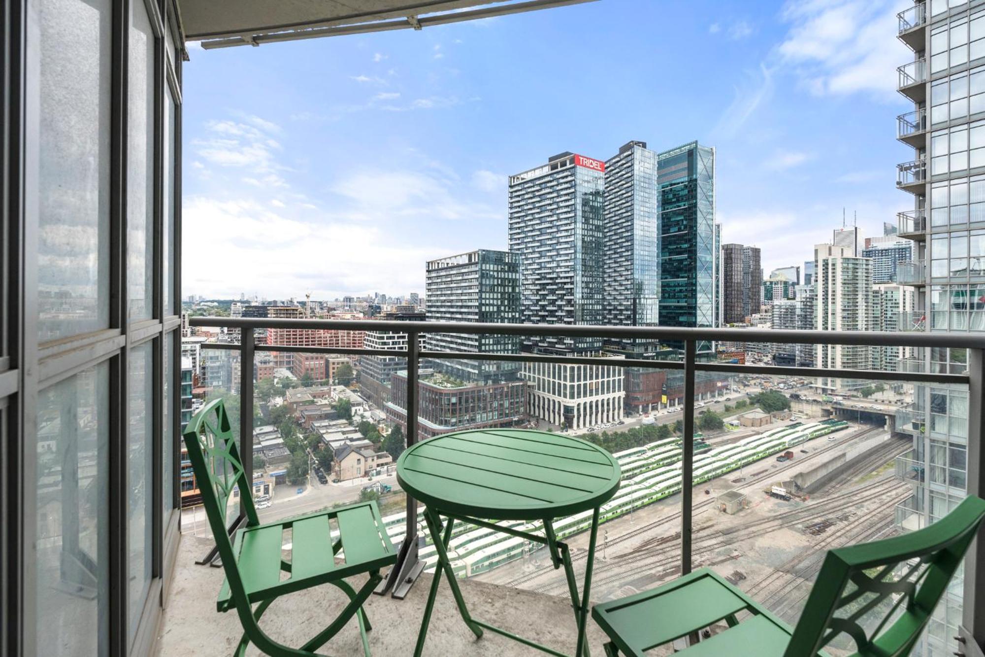 Globalstay Elegant Downtown Apartments Toronto Bagian luar foto